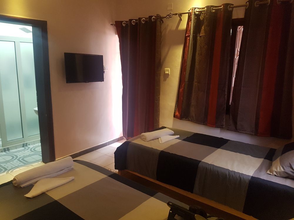Explorers Hub Kampala Dış mekan fotoğraf